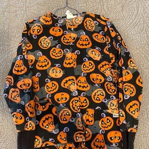 Uniform Advantage Halloween Pumpkin Scrub Jacket